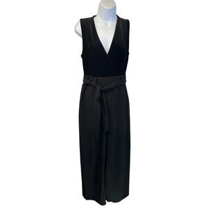 Shelby Nites Womens 8 Black Jump Suite Shorts/Pants V Neck Party